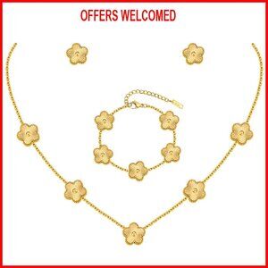 18K Gold Plated Floral Jewelry Set Necklace Bracelet Earrings Gift